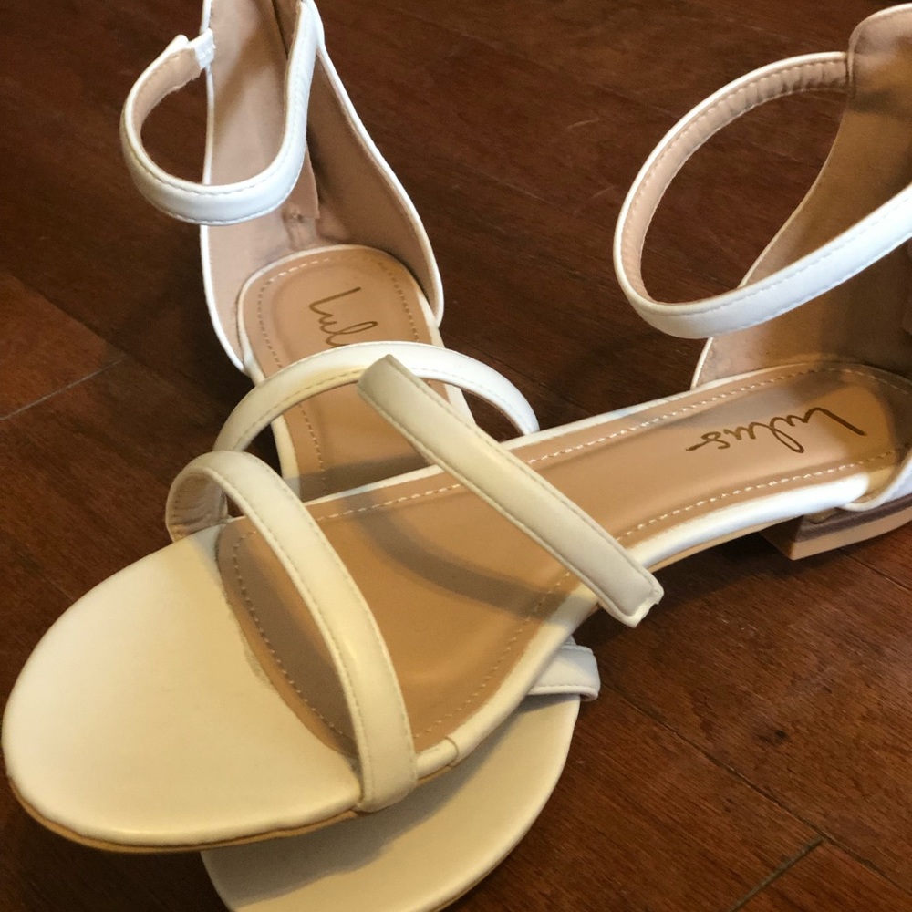 Brand New Lulus Sandals
